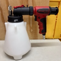 スナップオン BB9018 ワンマン負圧ブリーダーキット 1.8リットル メンテナンス オイル ブレーキフルード